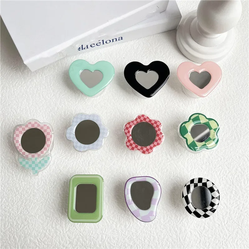 Cute Mirror Tulip Flower Foldi - огляд і ціна Phone Accessories Vending Machine
