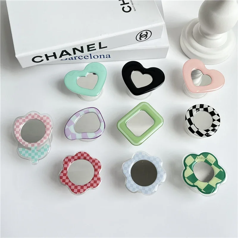 Cute Mirror Tulip Flower Foldi - огляд і ціна Phone Accessories Vending Machine